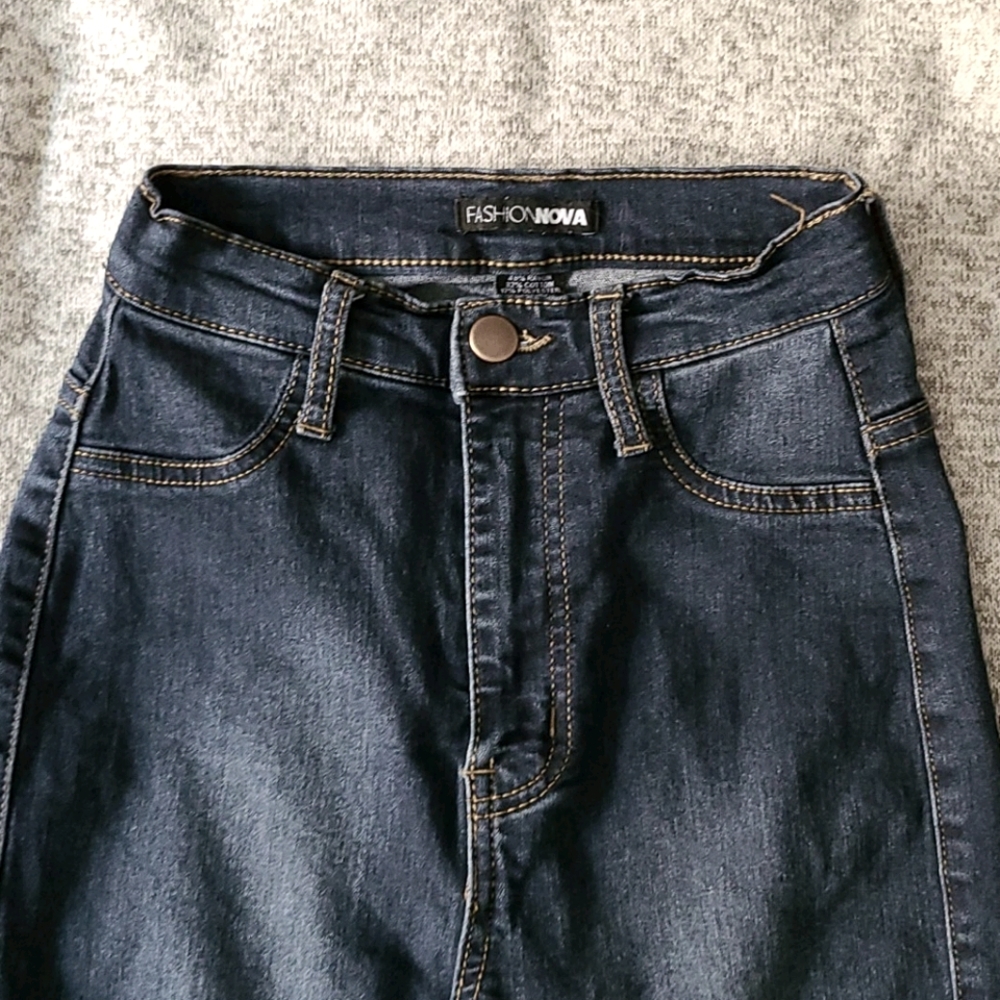 Fashion NOVA high-waisted jeans 1